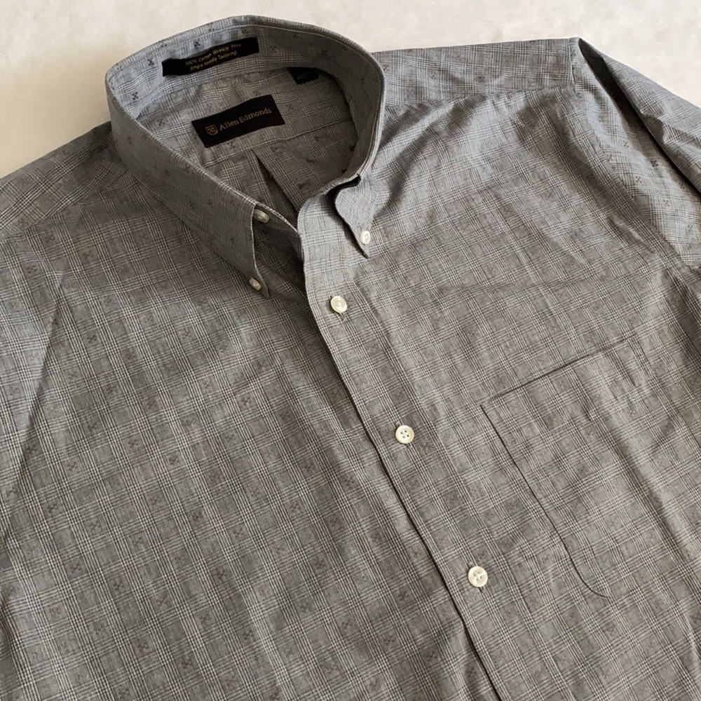 Allen Edmonds | Plaid Wrinkle Free Cotton Button Down Shirt Gray/Grey (L)